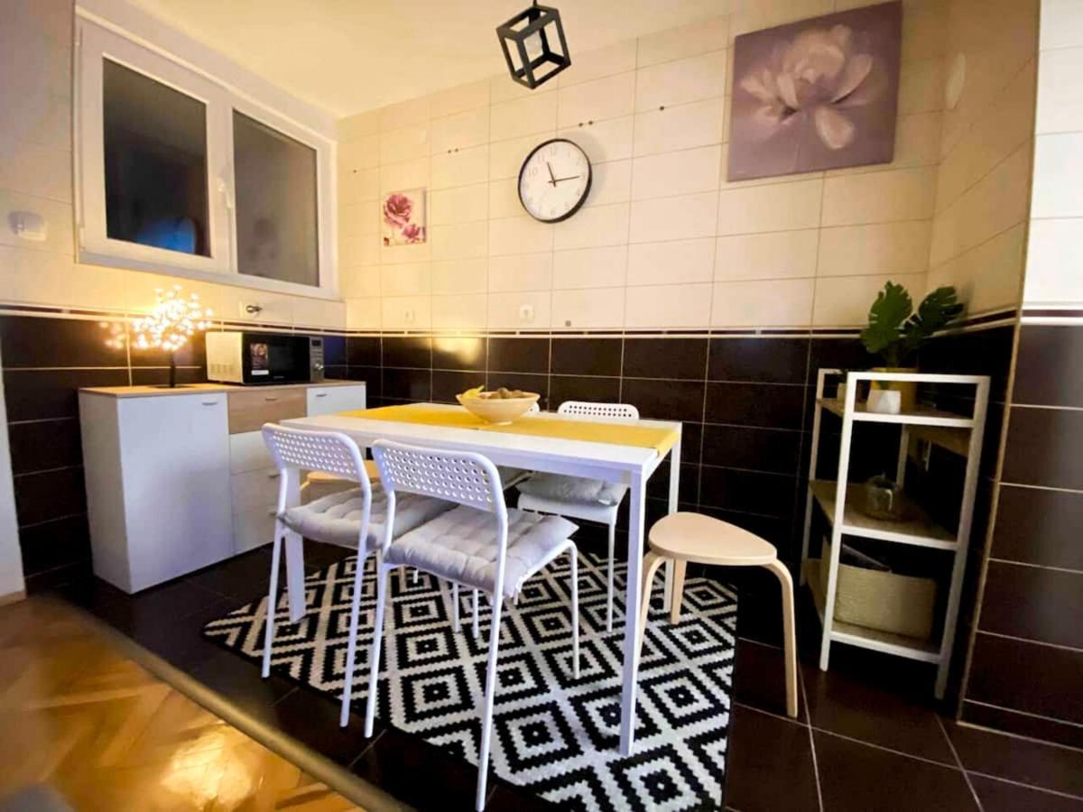 Apartment Gabrijela 콜라신 외부 사진
